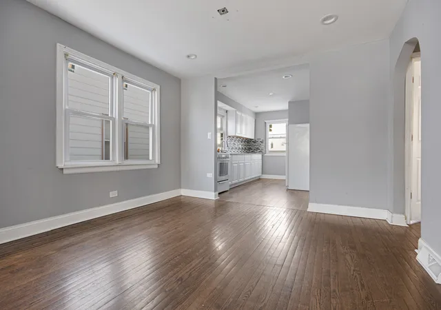 5th image of 12338 S Elizabeth St, Calumet Park, IL 60827 | MLS# 12563294