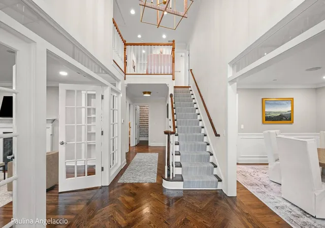 Photo 3 of Single family home for sale at 743 S Country Dr, Barrington, IL 60010 | MLS# 12563310 | Listing updated on 2026-10-04