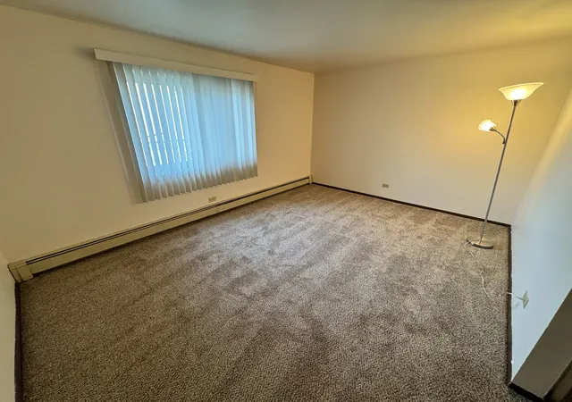 Listing Photo 3 - Condo for sale in building located at 5500 W 127Th St, Alsip, IL 60803 - Unit #4