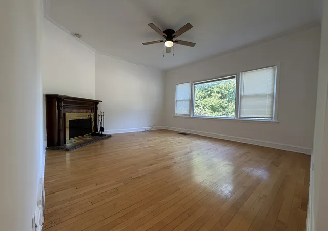 Listing Photo 5 - Condo for sale in building located at 2530 N Neva Ave, Chicago, IL 60707