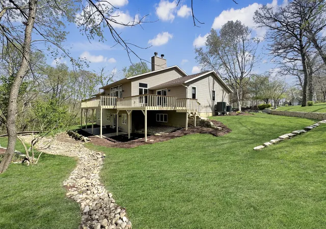 Homes for sale in Freeport, IL | 1669 Barberry Cir, Freeport, IL 61032 | MLS# 12565527