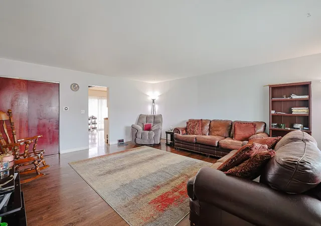 Photo 3 of Single family home for sale at 7815 Carlisle Dr, Hanover Park, IL 60133 | MLS# 12566847 | Listing updated on 2026-05-18