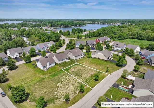 Homes for sale in Antioch, IL | 40441 N South Newport Dr, Antioch, IL 60002 | MLS# 12567185