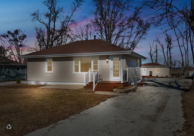 Photo 1 of Single family home for sale at 5101 W 1000 North Rd, Kankakee, IL 60901 | MLS# 12567719 | Listing updated on 2026-09-23
