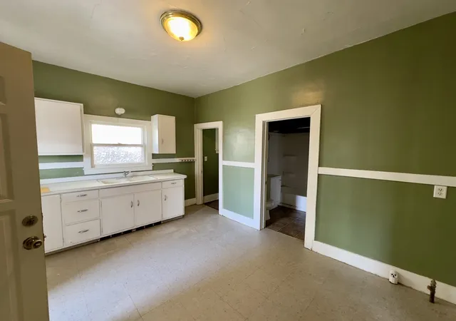 Photo 4 of Single family home for sale at 103 3rd Street, La Salle, IL 61301 | MLS# 12568571 | Listing updated on 2026-09-30