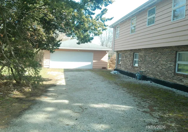 Photo 2 of Sale Pending at 1709 S Highland Ave, Lombard, IL 60148 | MLS# 12568864 | Listing updated on 2026-07-18