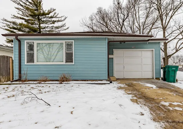 1st image of 1109 Frederick St, Joliet, IL 60435 | MLS# 12569005