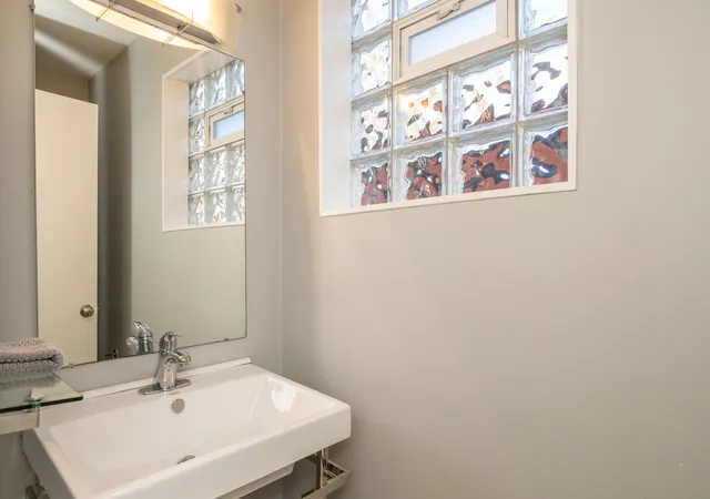 15th image of 8953 Central Park Ave, Evanston, IL 60203 | MLS# 12569178