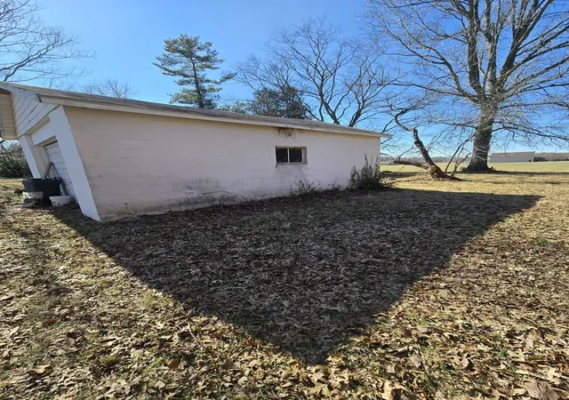 Homes for sale in Carbondale, IL | 00 Giant City Rd S, Carbondale, IL 62902 | MLS# 12569907
