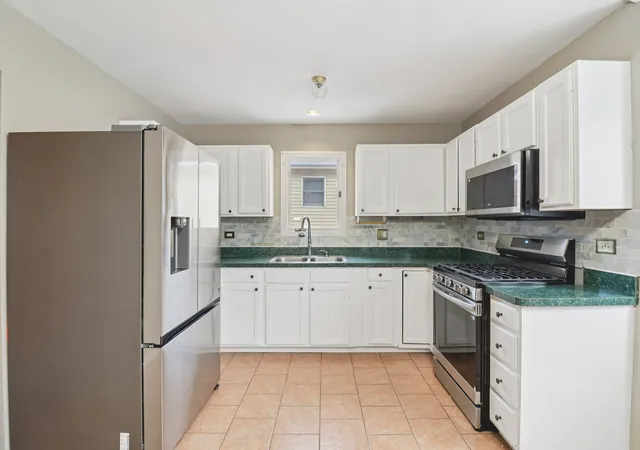 2nd image of 16627 Carse Ave, Harvey, IL 60426 | MLS# 12571149