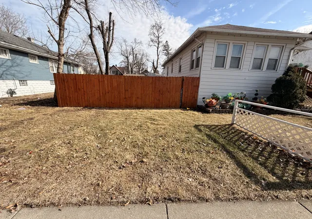 2nd image of 16951 Winchester Ave, Hazel Crest, IL 60429 | MLS# 12571264