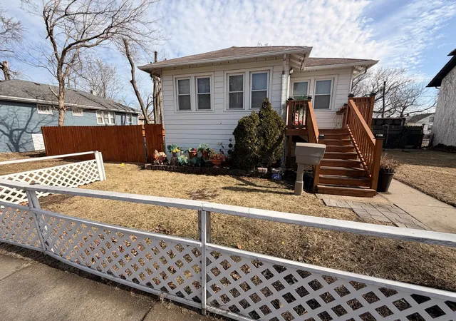 3rd image of 16951 Winchester Ave, Hazel Crest, IL 60429 | MLS# 12571264