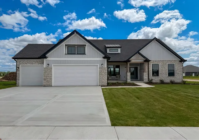 Photo 1 of Single family home for sale at 1238 Parkside Dr, Sycamore, IL 60178 | MLS# 12571283 | Listing updated on 2026-10-15