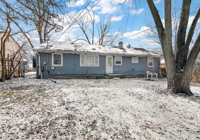 Homes for sale in Kankakee, IL | 1869 Summit Ave, Kankakee, IL 60901 | MLS# 12572444