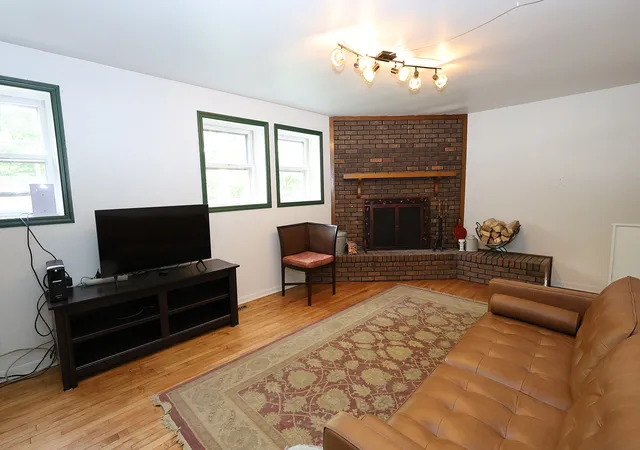 Photo 4 of Single family home for sale at 483 E 1300 North Rd, Monticello, IL 61856 | MLS# 12573099 | Listing updated on 2026-09-23