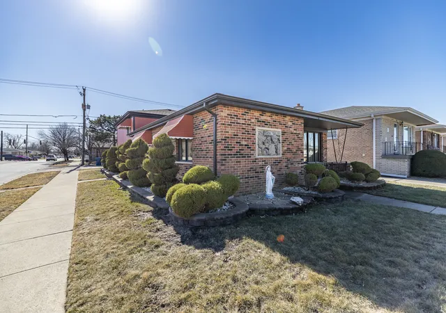 Photo 2 of Sale Pending at 1101 Lucas St, Calumet City, IL 60409 | MLS# 12573283 | Listing updated on 2026-09-17