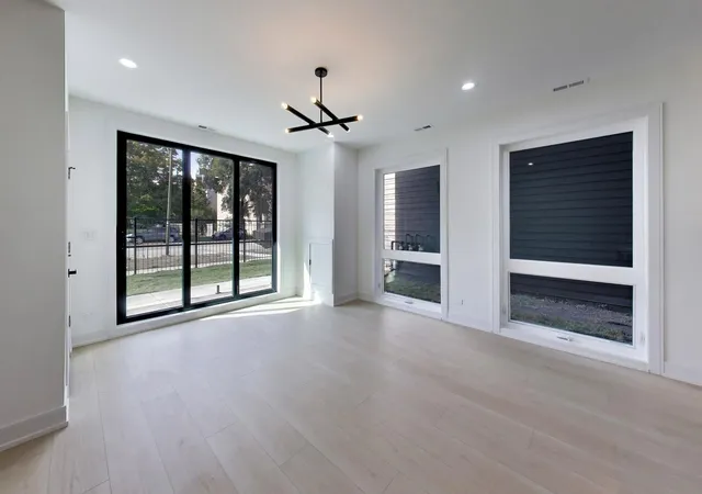 Photo 4 of Multi family home for sale at 6029 S Prairie Ave, Chicago, IL 60637 | MLS# 12573452 | Listing updated on 2026-10-28