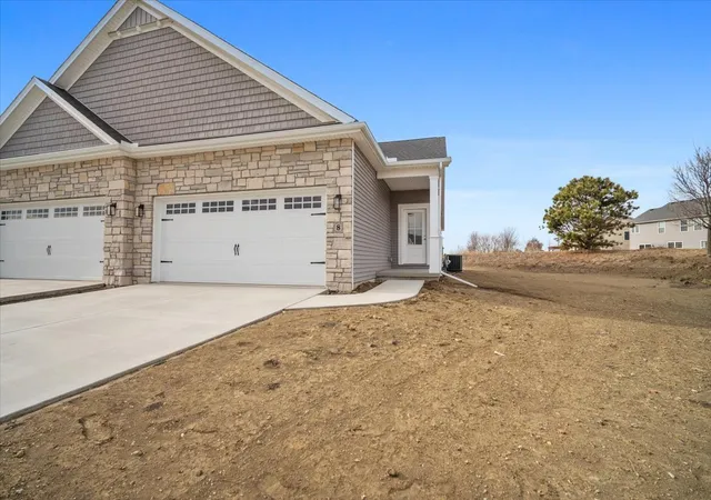 1st image of 8 Stone Mill Ct, Bloomington, IL 61705 | MLS# 12573550