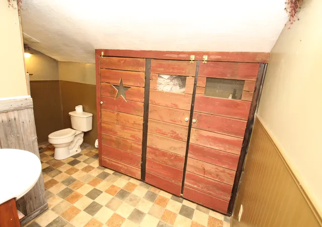 Photo 4 of Sale Pending at 15210 Murphy Rd, Winnebago, IL 61088 | MLS# 12573810 | Listing updated on 2026-09-18