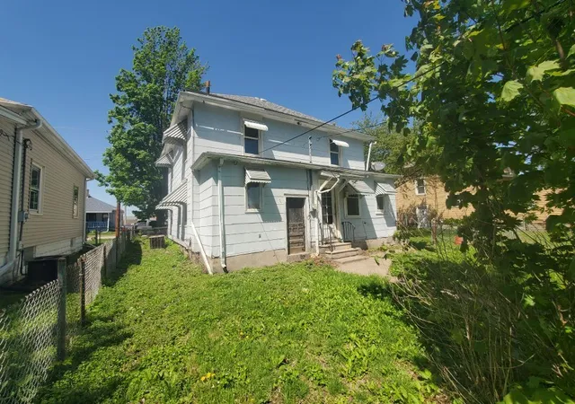 Homes for sale in East Moline, IL | 1306 17Th St, East Moline, IL 61244 | MLS# 12573948