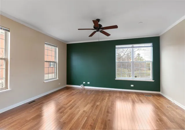 Photo 2 of Townhouse for sale at 787 Thornbury Ct, Bartlett, IL 60103 | MLS# 12574494 | Listing updated on 2026-09-01
