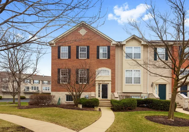 Photo 1 of Townhouse for sale at 787 Thornbury Ct, Bartlett, IL 60103 | MLS# 12574494 | Listing updated on 2026-09-01