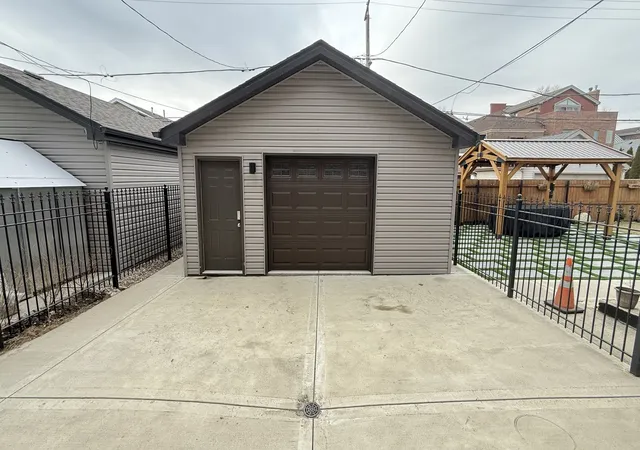 Homes for sale in Chicago, IL | 3422 S Normal Ave, Chicago, IL 60616 | MLS# 12574749