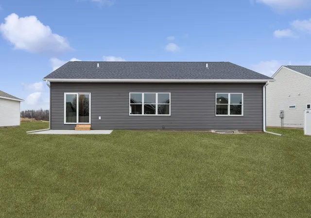 Photo 1 of Single family home for sale at 4618 W 12th Street, Davenport, IA 52804 | MLS# 12575074 | Listing updated on 2026-05-15
