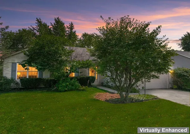 Photo 2 of Single family home for sale at 5805 Castlewood Trl, Mc Henry, IL 60050 | MLS# 12575314 | Listing updated on 2026-09-30