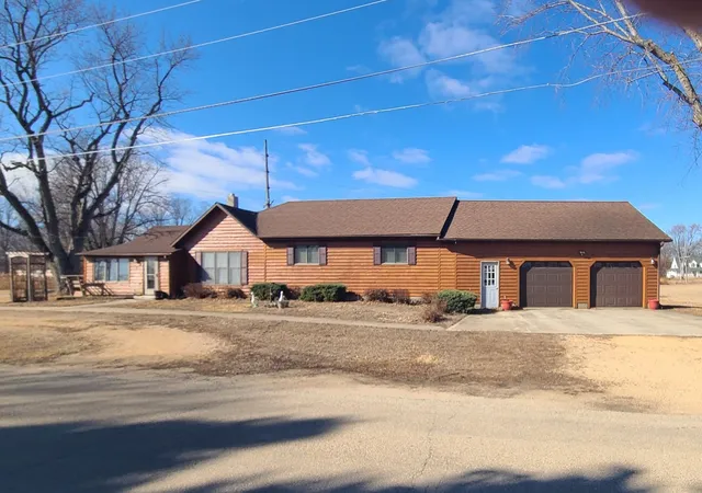 Homes for sale in Amboy, IL | 104 N East Ave, Amboy, IL 61310 | MLS# 12575440