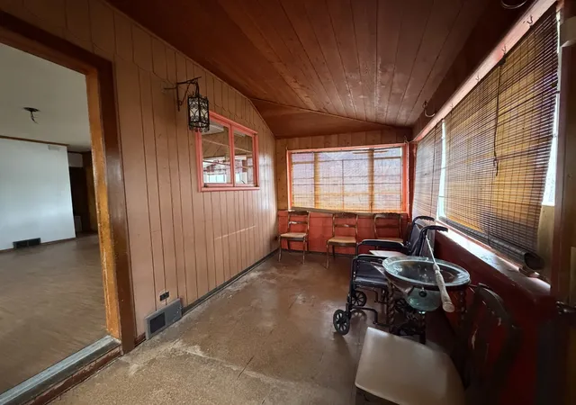 3rd image of 1208 W Church St, Urbana, IL 61801 | MLS# 12575823