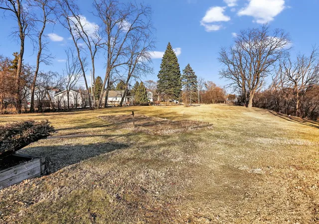 Photo 3 of Land for sale at 400 Frontage Rd, Bolingbrook, IL | MLS# 12576537 | Listing updated on 2026-06-25