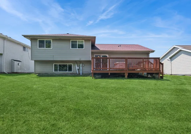 2nd image of 22979 Eastwind Dr, Richton Park, IL 60471 | MLS# 12576551