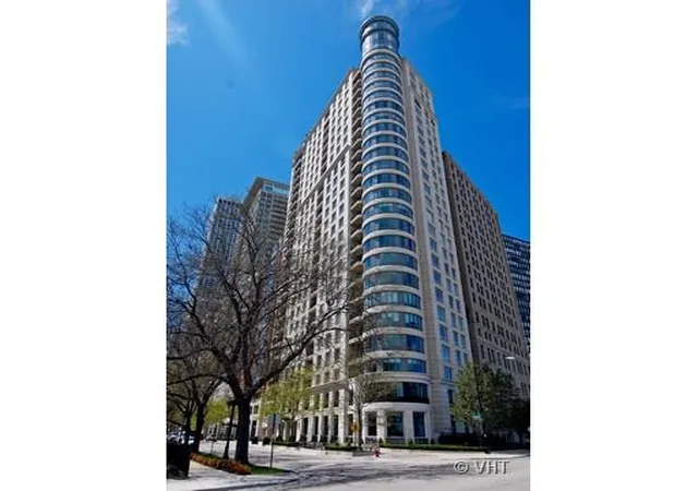 Homes for sale in Chicago, IL | 840 N Lake Shore Dr #201, Chicago, IL 60611 | MLS# 12577539