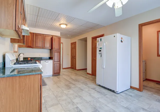 Homes for sale in Albany, IL | 105 S Bluff St, Albany, IL 61230 | MLS# 12577801