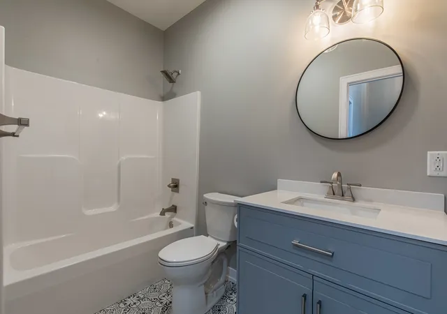 Listing Photo 5 - Condo for sale in building located at 1015 S Sixth St, Princeton, IL 61356 - Unit #1