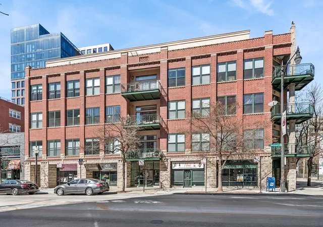 1st image of 936 W Madison St #2A, Chicago, IL 60607 | MLS# 12578502