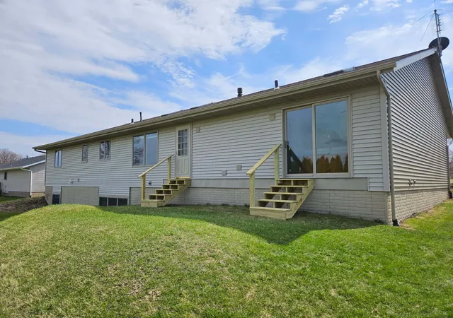48th image of 1308 W Carol Dr, Roanoke, IL 61561 | MLS# 12579355