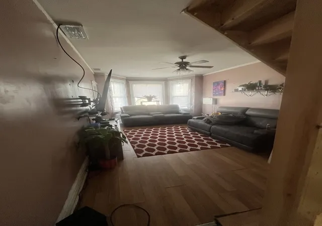 Photo 3 of Sale Pending at 8220 S South Shore Dr, Chicago, IL 60617 | MLS# 12579872 | Listing updated on 2026-07-18