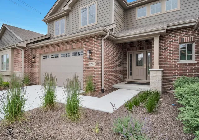 Photo 2 of Townhouse for sale at 8858 Buffington Breakwater Dr, Frankfort, IL 60423 | MLS# 12580177 | Listing updated on 2026-07-31