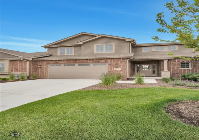 Photo 3 of Townhouse for sale at 8858 Buffington Breakwater Dr, Frankfort, IL 60423 | MLS# 12580177 | Listing updated on 2026-07-31