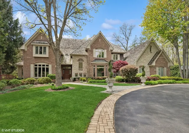 1st image of 1181 Gavin Ct, Lake Forest, IL 60045 | MLS# 12581297