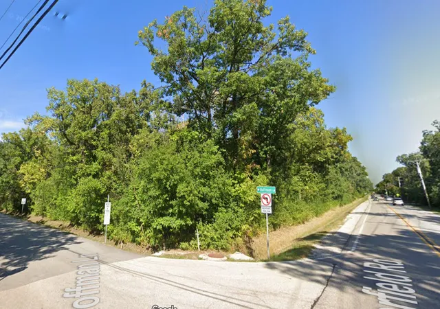 3rd image of 0 Deerfield Rd, Riverwoods, IL 60015 | MLS# 12581325