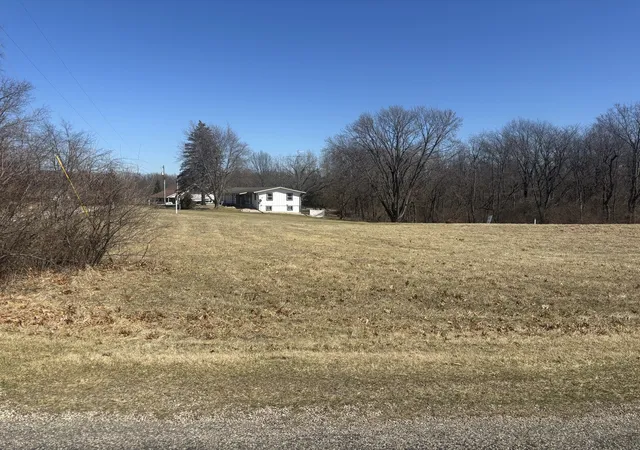 image of 1043 Hidden Valley Dr, Varna, IL 61375 | MLS# 12581900