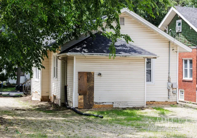 4th image of 360 S Elm Ave, Kankakee, IL 60901 | MLS# 12582426