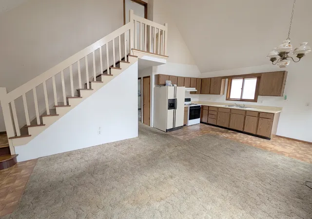 Photo 4 of Single Family Residence at 404 Atlantic Dr NE, Poplar Grove, IL 61065 | MLS# 12582752 |  | Sold on 2026-03-26