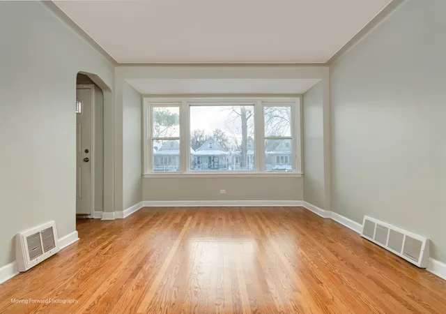 2nd image of 8367 S Baltimore Ave, Chicago, IL 60617 | MLS# 12582968