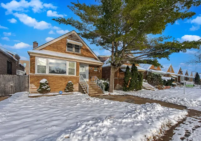 32nd image of 8367 S Baltimore Ave, Chicago, IL 60617 | MLS# 12582968