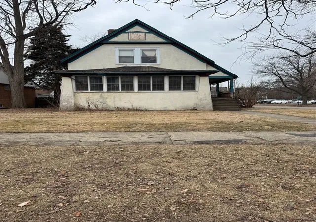 3rd image of 42 7th Ave, La Grange, IL 60525 | MLS# 12583076