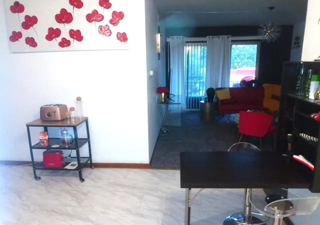 image of 18550 S Torrence Ave, Lansing, IL 60438
